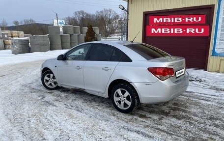 Chevrolet Cruze II, 2010 год, 540 000 рублей, 2 фотография