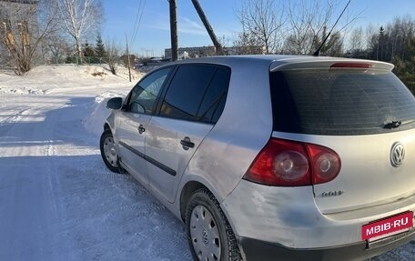 Volkswagen Golf V, 2005 год, 390 000 рублей, 3 фотография