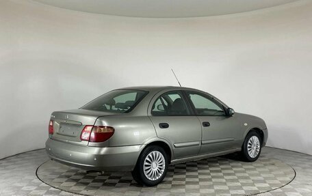 Nissan Almera, 2005 год, 500 000 рублей, 5 фотография