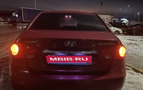 Hyundai Elantra IV, 2010 год, 600 000 рублей, 2 фотография