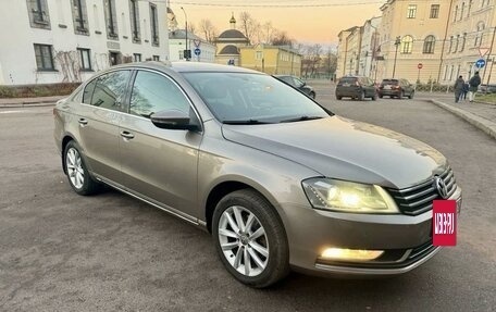 Volkswagen Passat B7, 2012 год, 904 000 рублей, 7 фотография