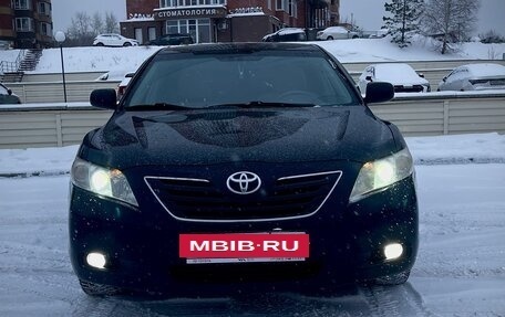 Toyota Camry, 2008 год, 1 850 000 рублей, 2 фотография