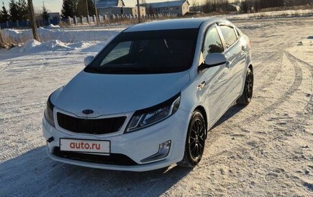 KIA Rio III рестайлинг, 2012 год, 750 000 рублей, 2 фотография