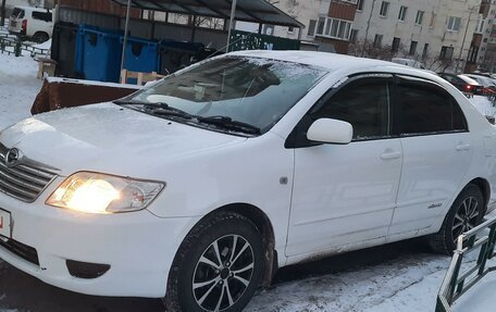 Toyota Corolla, 2004 год, 590 000 рублей, 11 фотография