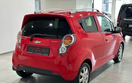 Chevrolet Spark III, 2011 год, 749 900 рублей, 6 фотография