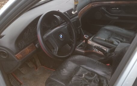 BMW 5 серия, 1998 год, 365 000 рублей, 8 фотография