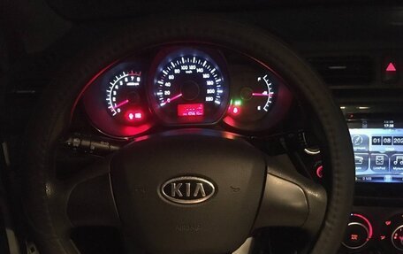 KIA Rio III рестайлинг, 2012 год, 1 100 000 рублей, 18 фотография