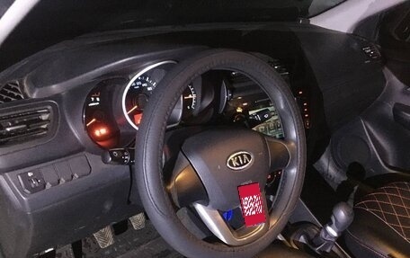 KIA Rio III рестайлинг, 2012 год, 1 100 000 рублей, 17 фотография