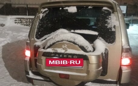 Mitsubishi Pajero IV, 2008 год, 1 470 000 рублей, 14 фотография