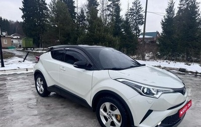 Toyota C-HR I рестайлинг, 2018 год, 2 500 000 рублей, 1 фотография