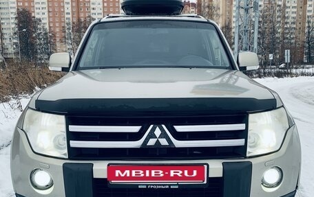 Mitsubishi Pajero IV, 2008 год, 1 590 000 рублей, 2 фотография