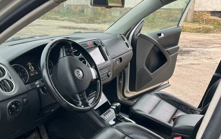 Volkswagen Tiguan I, 2010 год, 1 500 000 рублей, 2 фотография