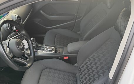 Audi A3, 2014 год, 1 350 000 рублей, 13 фотография