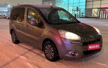 Peugeot Partner II рестайлинг 2, 2013 год, 799 000 рублей, 1 фотография