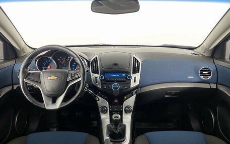 Chevrolet Cruze II, 2013 год, 899 000 рублей, 15 фотография