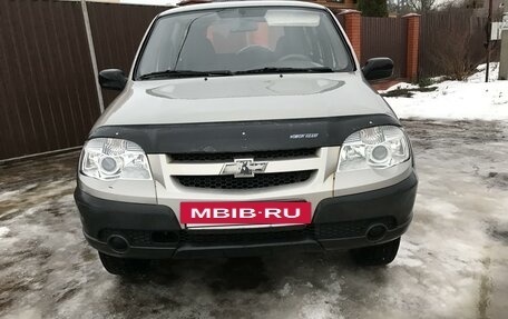 Chevrolet Niva I рестайлинг, 2011 год, 430 000 рублей, 3 фотография