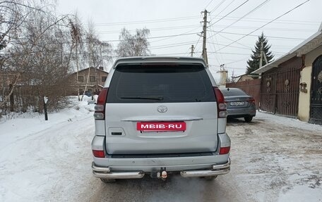 Toyota Land Cruiser Prado 120 рестайлинг, 2003 год, 2 100 000 рублей, 5 фотография