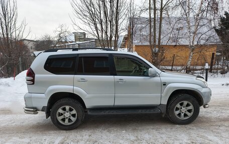 Toyota Land Cruiser Prado 120 рестайлинг, 2003 год, 2 100 000 рублей, 29 фотография