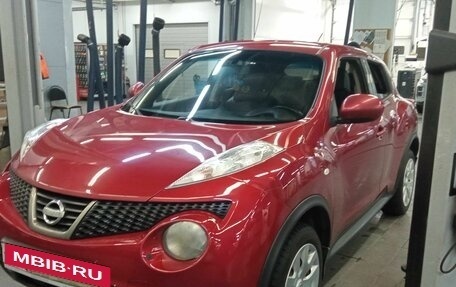 Nissan Juke II, 2014 год, 1 000 000 рублей, 1 фотография