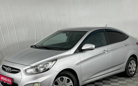 Hyundai Solaris II рестайлинг, 2012 год, 700 000 рублей, 1 фотография