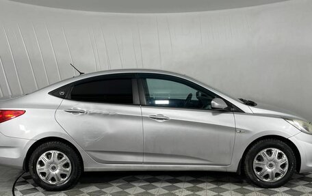 Hyundai Solaris II рестайлинг, 2012 год, 700 000 рублей, 4 фотография