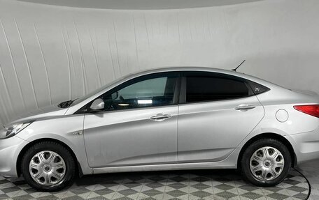 Hyundai Solaris II рестайлинг, 2012 год, 700 000 рублей, 8 фотография