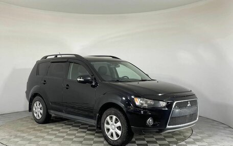 Mitsubishi Outlander III рестайлинг 3, 2011 год, 1 230 000 рублей, 3 фотография