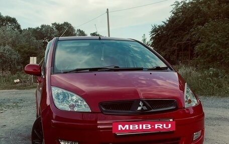 Mitsubishi Colt VI рестайлинг, 2002 год, 450 000 рублей, 14 фотография