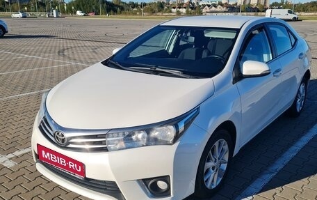 Toyota Corolla, 2015 год, 1 650 000 рублей, 3 фотография