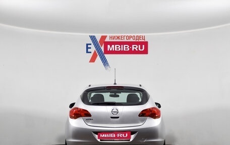 Opel Astra J, 2011 год, 649 000 рублей, 5 фотография