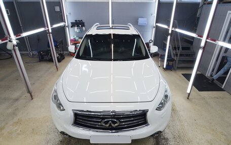 Infiniti FX II, 2012 год, 2 550 000 рублей, 7 фотография