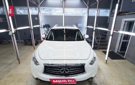 Infiniti FX II, 2012 год, 2 550 000 рублей, 8 фотография