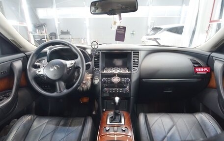 Infiniti FX II, 2012 год, 2 550 000 рублей, 19 фотография