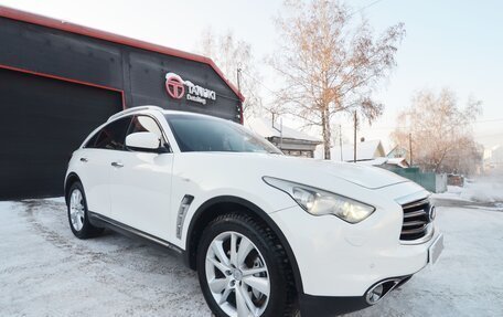 Infiniti FX II, 2012 год, 2 550 000 рублей, 24 фотография