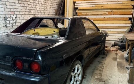 Nissan Skyline, 1991 год, 600 000 рублей, 4 фотография