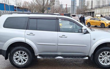 Mitsubishi Pajero Sport II рестайлинг, 2014 год, 2 460 000 рублей, 4 фотография