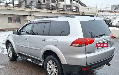 Mitsubishi Pajero Sport II рестайлинг, 2014 год, 2 460 000 рублей, 7 фотография