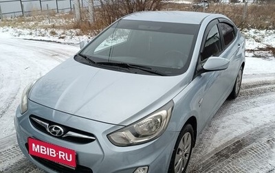 Hyundai Solaris II рестайлинг, 2012 год, 730 000 рублей, 1 фотография