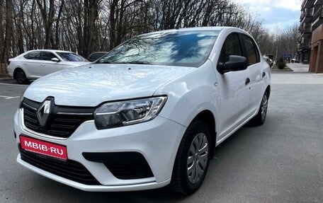 Renault Logan II, 2018 год, 695 000 рублей, 1 фотография