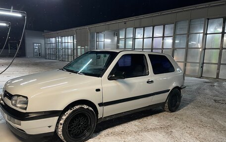 Volkswagen Golf III, 1994 год, 235 000 рублей, 1 фотография