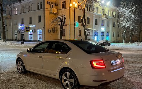 Skoda Octavia, 2017 год, 1 850 000 рублей, 4 фотография