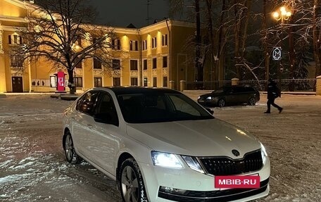 Skoda Octavia, 2017 год, 1 850 000 рублей, 8 фотография