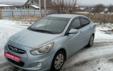 Hyundai Solaris II рестайлинг, 2012 год, 730 000 рублей, 4 фотография