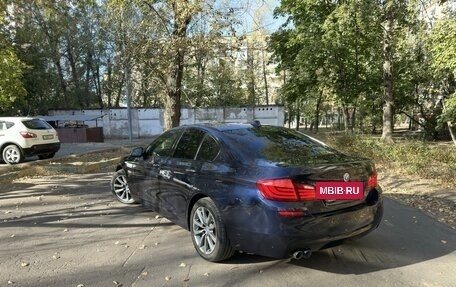 BMW 5 серия, 2012 год, 3 000 000 рублей, 3 фотография