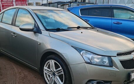 Chevrolet Cruze II, 2011 год, 750 000 рублей, 2 фотография