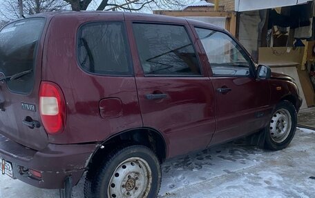 Chevrolet Niva I рестайлинг, 2005 год, 275 000 рублей, 6 фотография