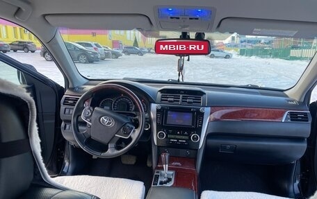 Toyota Camry, 2011 год, 1 530 000 рублей, 14 фотография