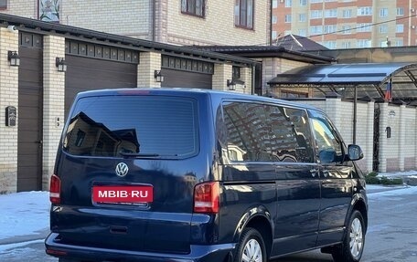 Volkswagen Caravelle T5, 2012 год, 2 190 000 рублей, 3 фотография