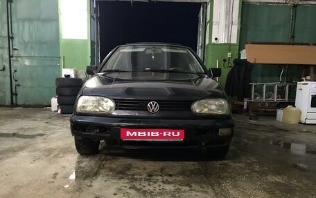 Volkswagen Golf III, 1995 год, 130 000 рублей, 1 фотография