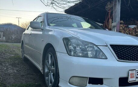 Toyota Crown, 2004 год, 750 000 рублей, 6 фотография